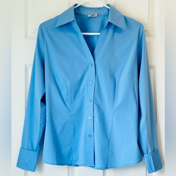 Worthington Stretch Blue Button Down - Picture 1 of 8